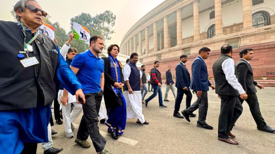 शशि थरूर काँग्रेस से नाराज़, जानिए पूरी बात