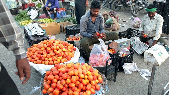 Retail Inflation: सब्जियों की कीमतें गिरने से फरवरी में घटी खुदरा महंगाई दर, सात महीने के निचले स्तर पर आई