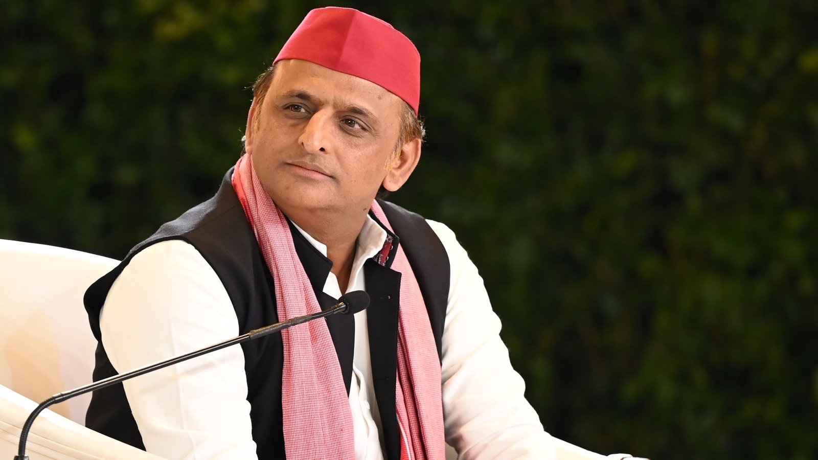 "जश्न जीत का होता है, सीज का नहीं: अखिलेश का बीजेपी पर कटाक्ष"