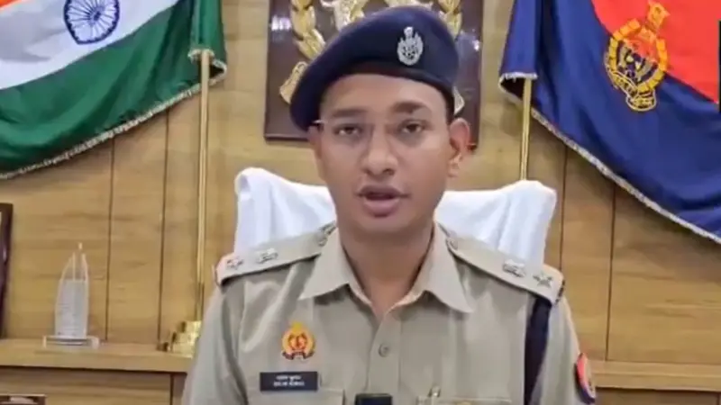 एसएसपी मथुरा के अनुसार, कथित तौर पर बांग्लादेशी मूल के 90 व्यक्तियों को हिरासत में लिया गया है।