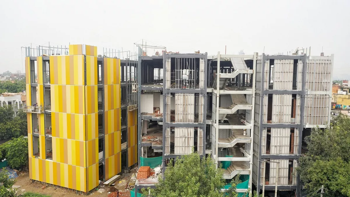 सरिता विहार में जल्द मरीजों को मिलेगा नया अस्पताल, इस साल के अंत तक किया जाएगा अस्पताल का उद्घाटन