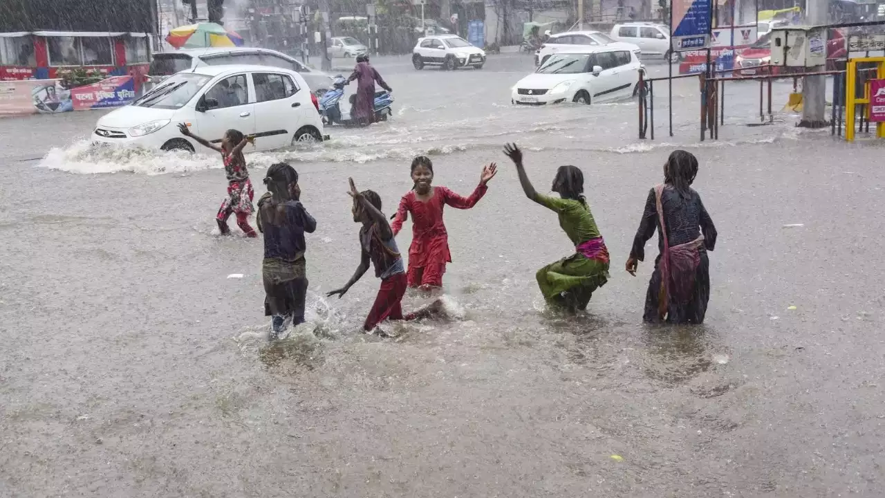 बिहार में मौसम विभाग ने बताया - पिछले 45 दिनों से सौतन से भी ज्यादा रहता तापमान