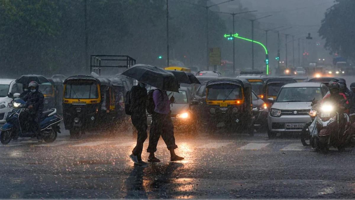 अगले 48 घंटे में इन राज्यों में भारी बारिश, आईएमटी ने जारी की लेटेस्ट अपडेट