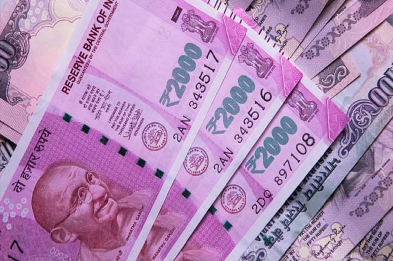 बहुत आसानी से 1.30 लाख रुपये तक का उठा सकते हैंफायदा, कमाल की है ये स्कीम