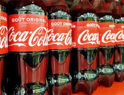 Coca-Cola ने लॉन्च की ‘locked coke bottle’; इसे सिर्फ भेजने वाले का फोन ही खोल पाएगा