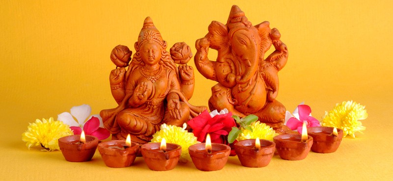 इस विधि से करें लक्ष्मी - गणेश की पूजा, बरसेगा धन, कई गुना होगी फल की प्राप्ति