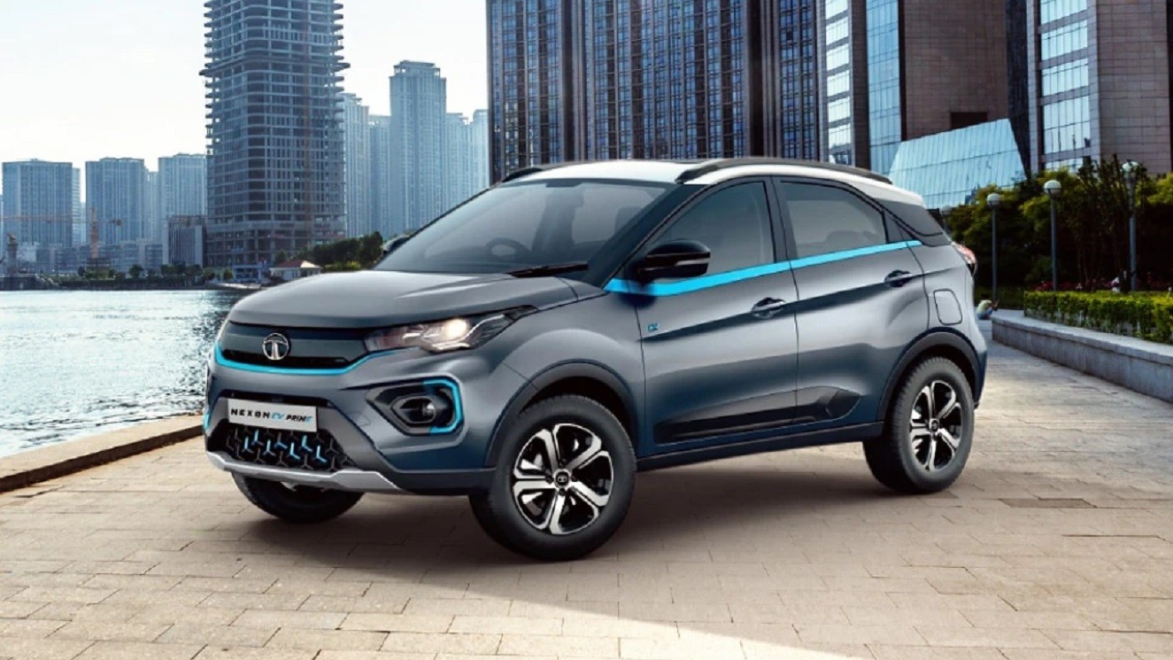17 लाख की Tata Nexon EV सिर्फ 4.9 लाख की, इतना मिल रहा है डिस्काउंट