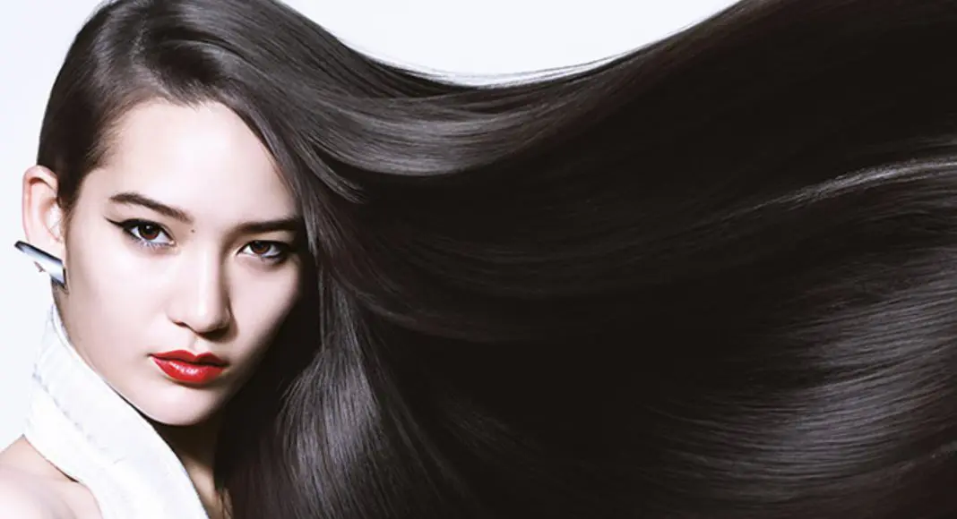 Hair Growth के लिए डाइट में शामिल करें ये विटामिन्स