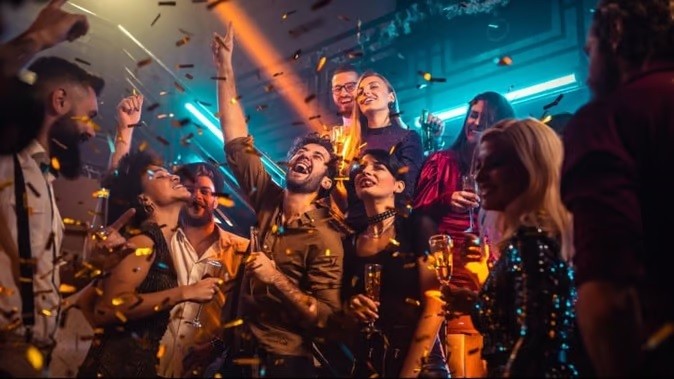 2023 के जश्न में ट्रेंडिंग रहने वाले हैं ये गाने - Party Songs 2023