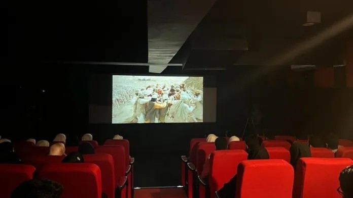 बाहर का खाना थियेटर के अंदर ले जाने पर सुप्रीम कोर्ट ने की एहम टिप्पड़ी