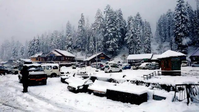 सर्दियों में स्विट्ज़रलैंड जैसी होती है हिमाचल की खूबसूरती