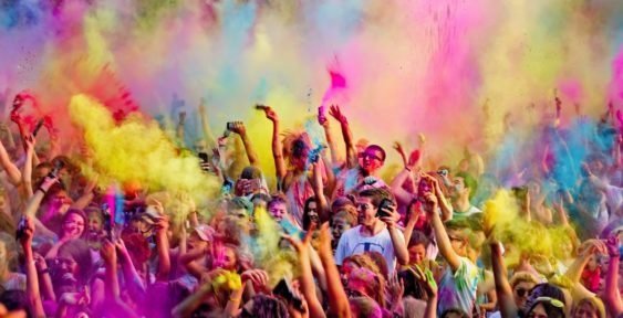 Holi 2023 : होली के बेस्ट पार्टी सोंग्स