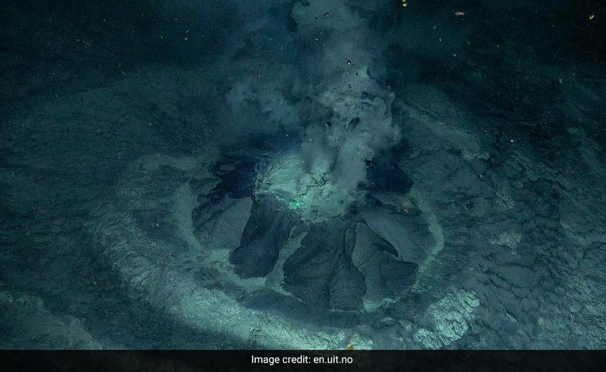 नॉर्वे के पास समुद्र तट पर वैज्ञानिकों ने खोजा ज्वालामुखी
