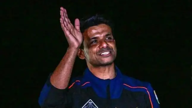 LIVE UPDATES: शुभांशु शुक्ला और क्रू सदस्यों की पृथ्वी पर सफल वापसी, लखनऊ में जश्न, PM मोदी ने किया स्वागत