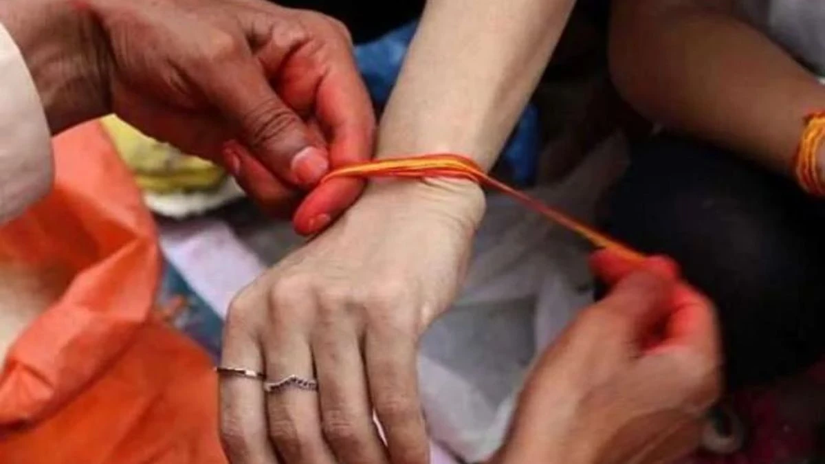 कलावा कब तक पहनना चाहिए? जानिए धार्मिक मान्यता और सही समय