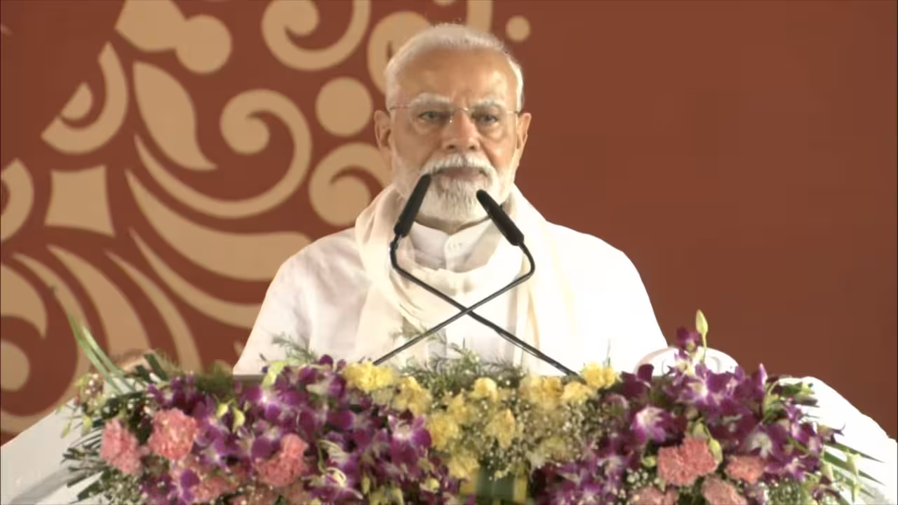 PM Modi Pushes for Swadeshi after Trump Insults Indian Economy