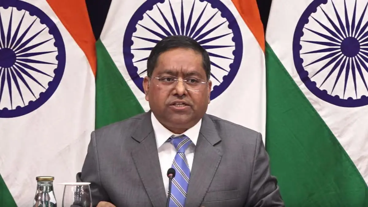 रूसी सेना में शामिल होने वाले भारतीयों से विदेश मंत्रालय प्रवक्ता रणधीर जायसवाल का आया बयान बोले "भारतीय नागरिकों के साथ संपर्क में हैं"