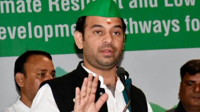 तेज प्रताप यादव ने नई पार्टी बनाने के सवाल पर दिया बड़ा बयान, बोले- 'जब पहले से पार्टी है तो अलग क्यों बनाना?'