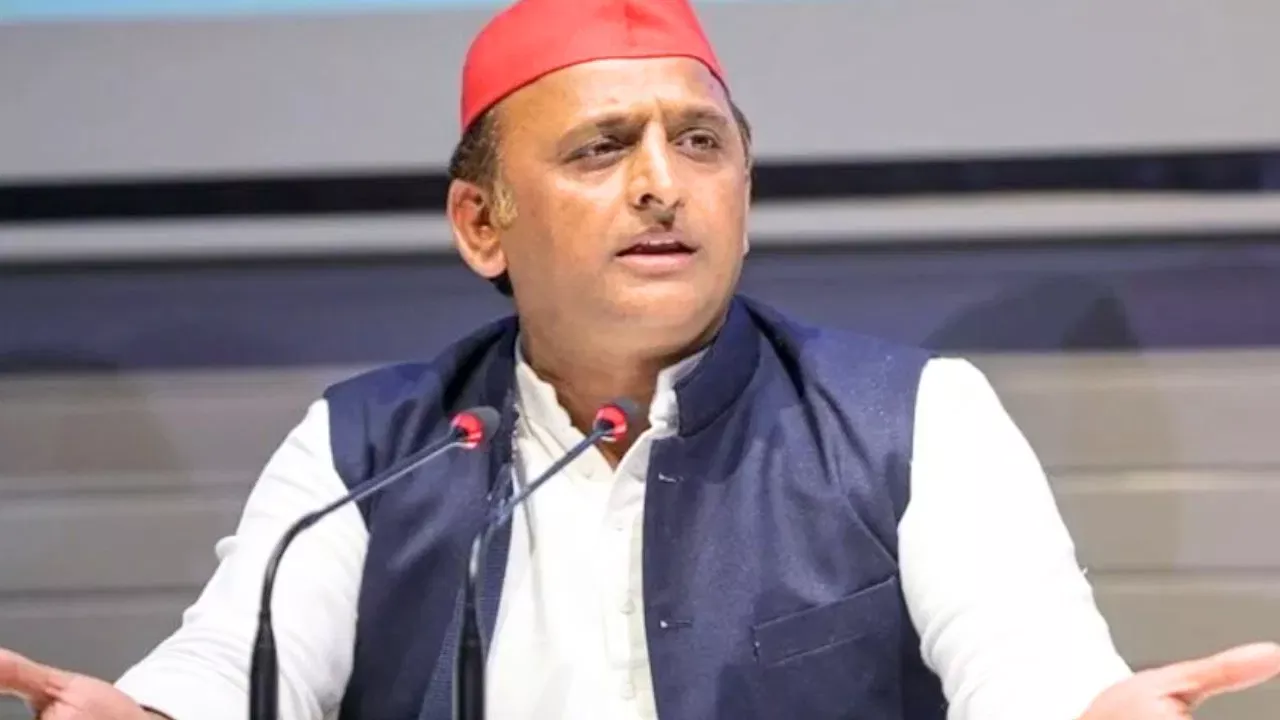 गोरखपुर के गौतस्कर मामले पर भड़के अखिलेश यादव