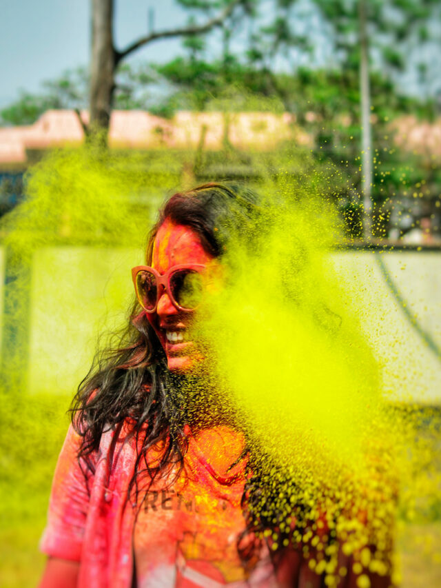How to take care of skin on Holi?
