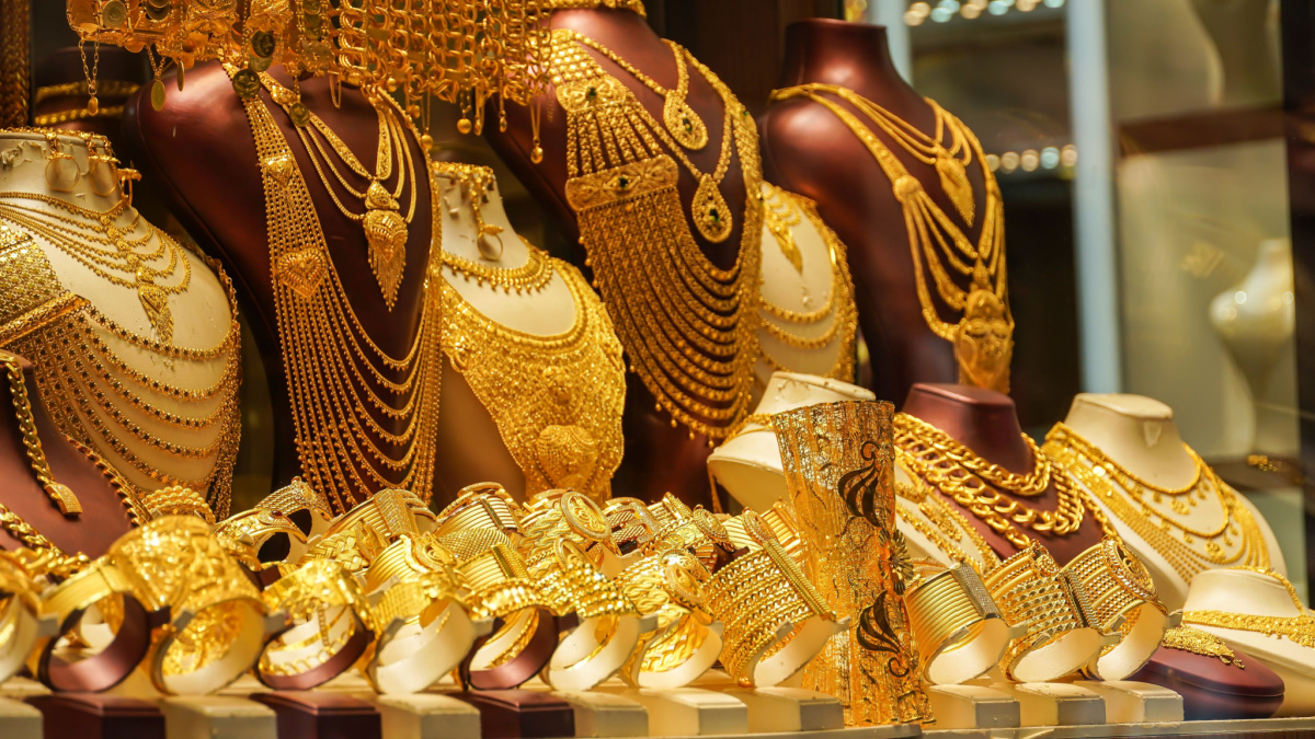 Budget 2023: What is the alternative of gold Jewelry - UltraNewsTV