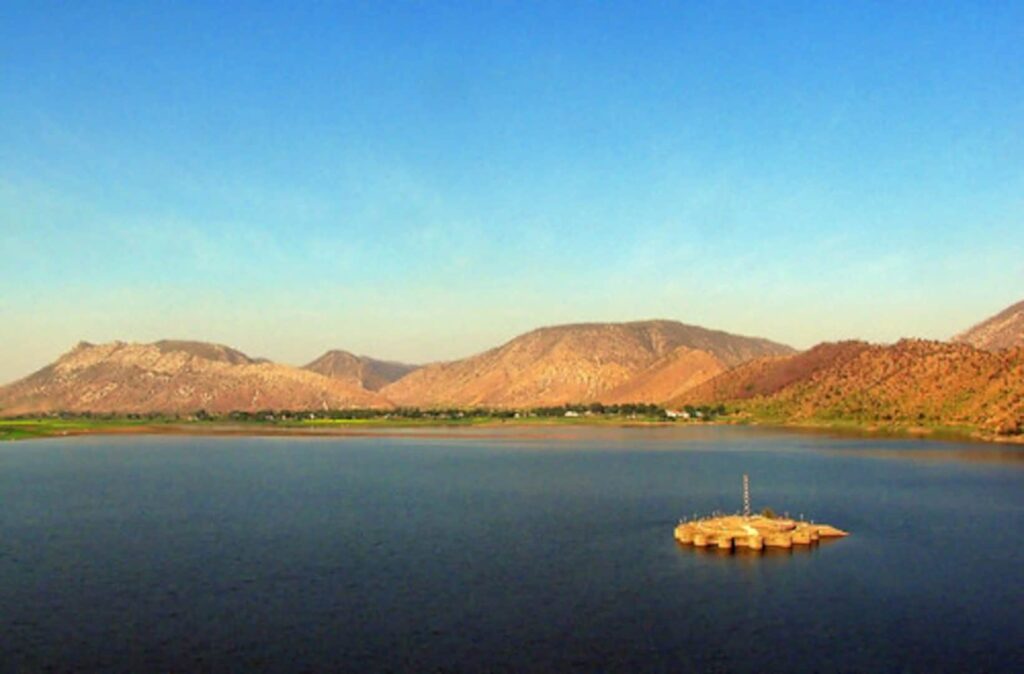 Siliserh lake Beautiful Places around Neemrana Fort