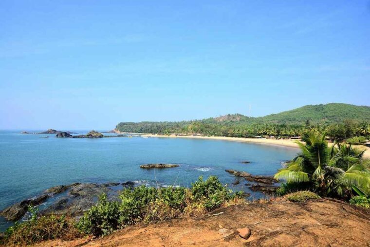 Gokarna Karnataka अक्टूबर में लॉन्ग वीकेंड ट्रिप : भारत की इन खूबसूरत जगहों की सैर करें
