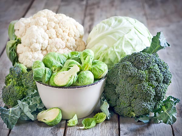 Cruciferous Vegetables ब्रेस्ट कैंसर : इन खाद्य पदार्थों के कारण से होने वाले इस गंभीर बीमारी से खुद को बचाएं
