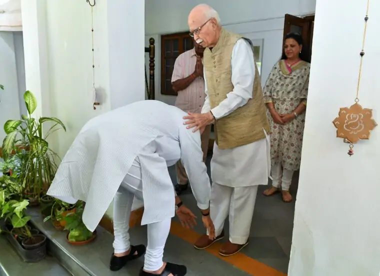 Modi Advani 760x552 1 Lal Krishna Advani: Best wishes for Bharat Ratna!