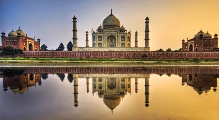 Taj Mahal Free Entry Of Women on International Women's Day 2024 to This Places