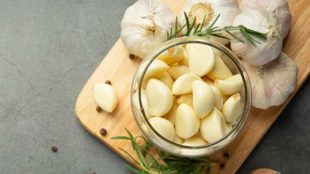 Garlic World Liver Day 2024: Include These 5 Things in Your Diet for a Healthy Liver